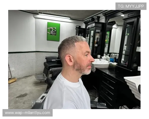 米兰国际理发店的专业团队拥有丰富经验,打造符合潮流的个性化发型设计方案